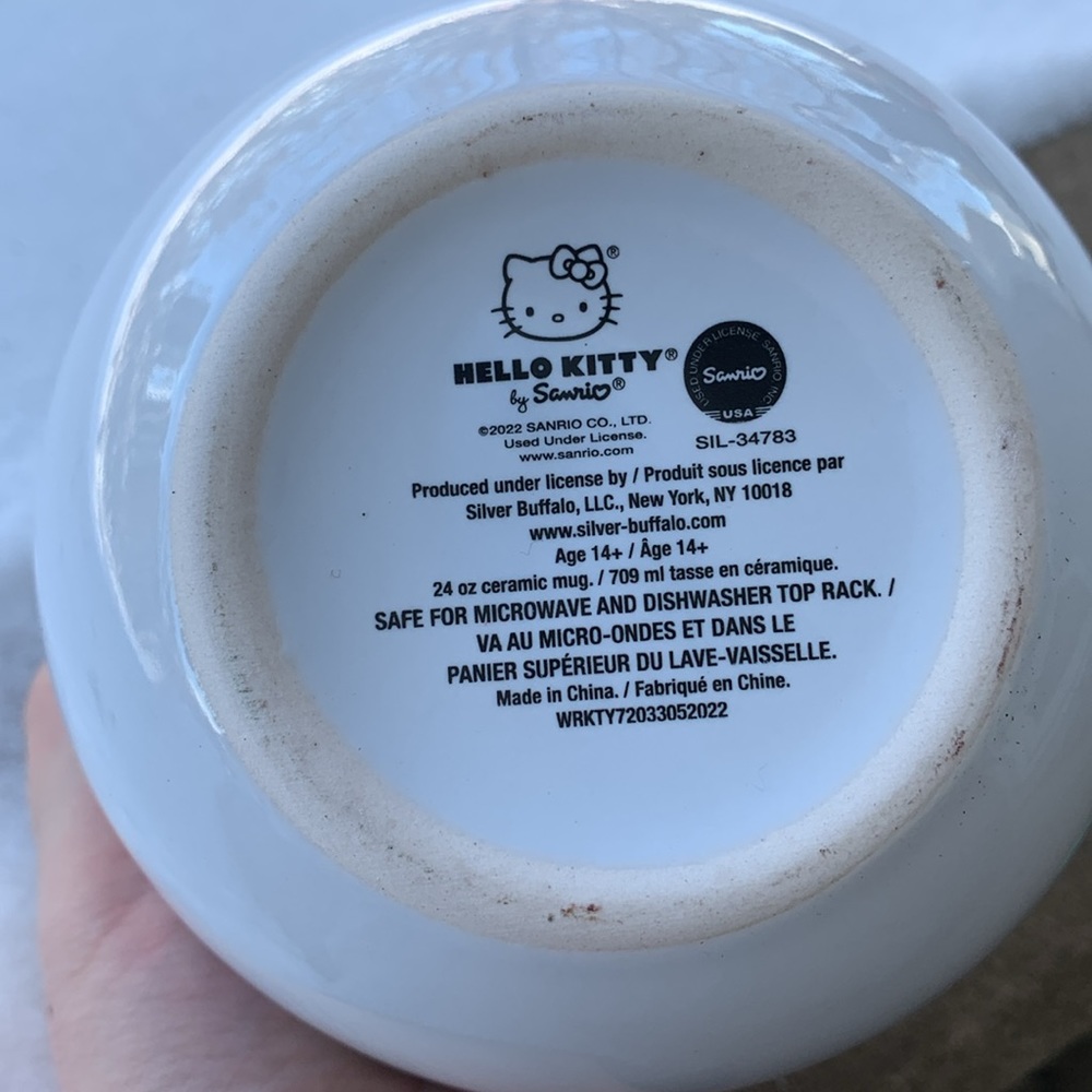 Christmas hello kitty mug BNWT - Picture 3 of 3